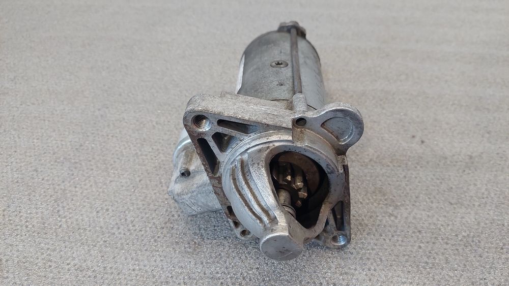Motor de arranque RENAULT Master III (FV)