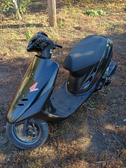 Скутер Honda DIO 28