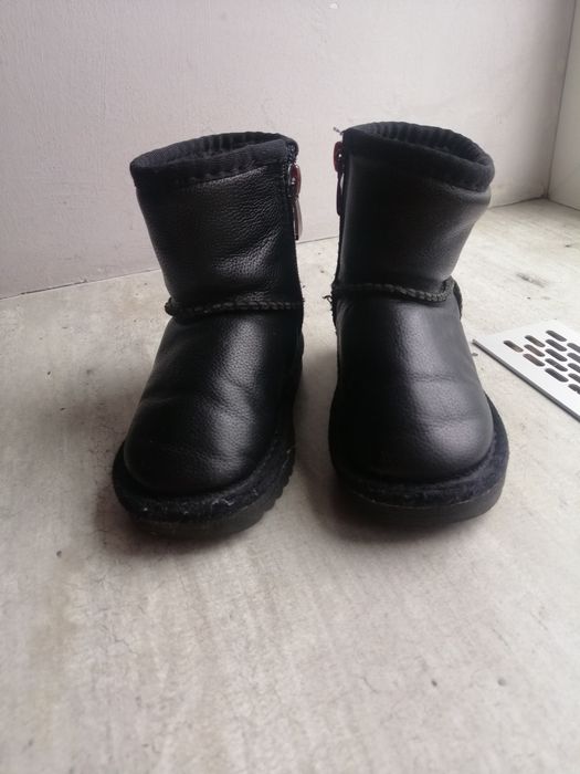 Дитячі чобітки 24 р зима Уги