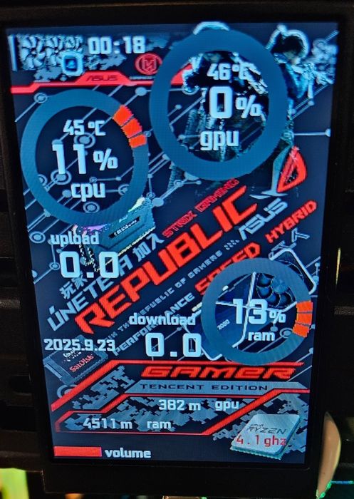 PC Gaming RGB z wyświetlaczem | RTX Ti, i5, 32GB RAM