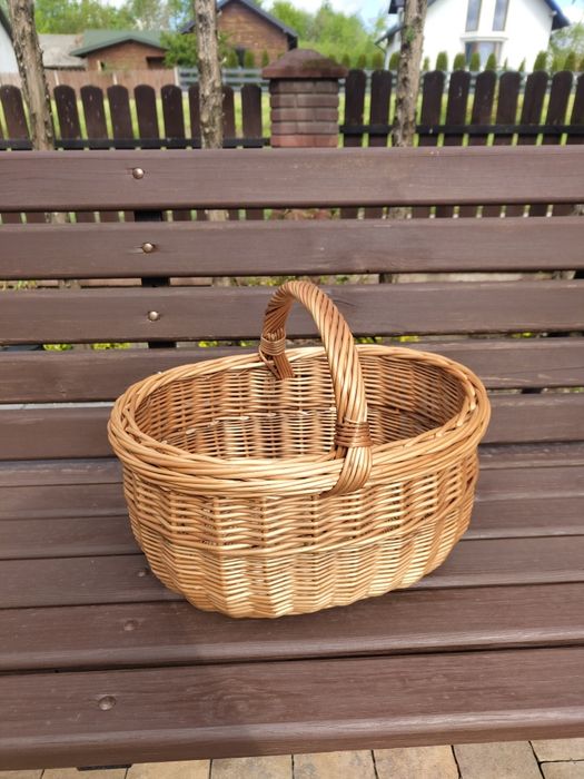 Koszyk wiklinowy