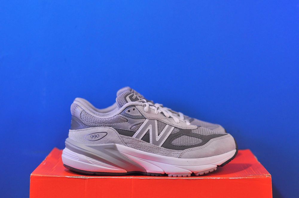 Кросівки New Balance 990 V6 Grey Jordan 3 Retro Fire Red оригінал