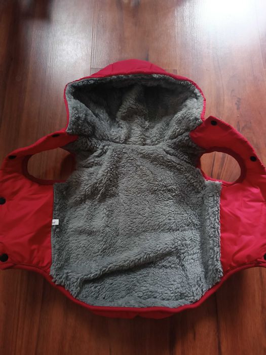 Nowa czerwona rozpinana kurtka dla psa r. M/L