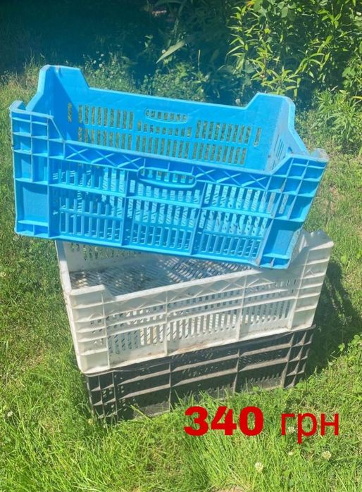 Ящики пластикові