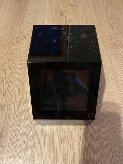 Montblanc Watch Winder (пристрій для автопідзаводу годинників)