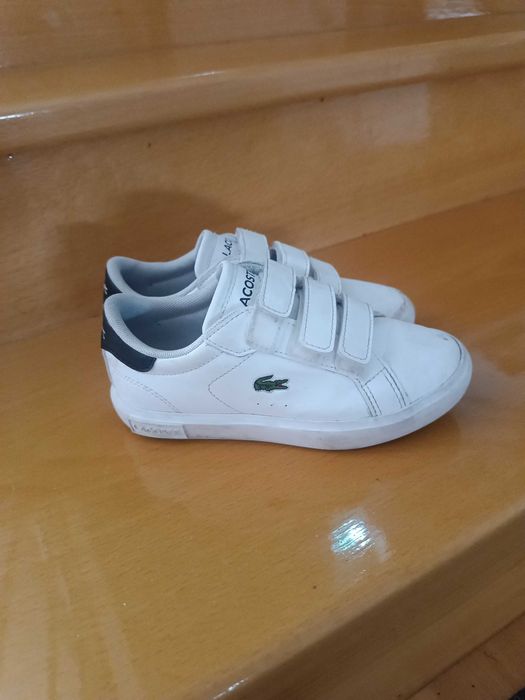 sapatilhas Lacoste - tamanho 30