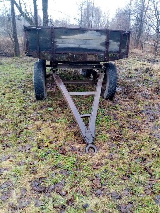 Причіп зіловський