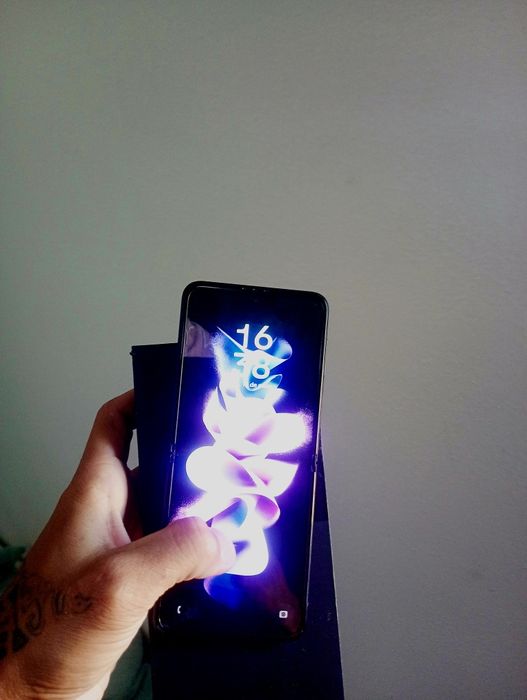 Samsung z flip 3