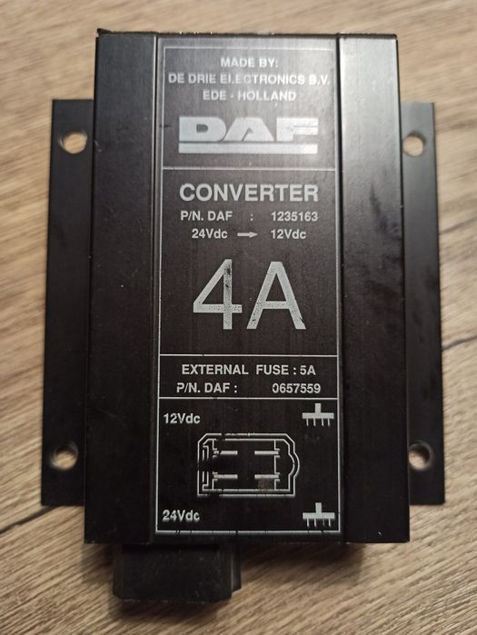 DAF przetwornica DC-DC 4A 24V -> 12V pn. 1235163