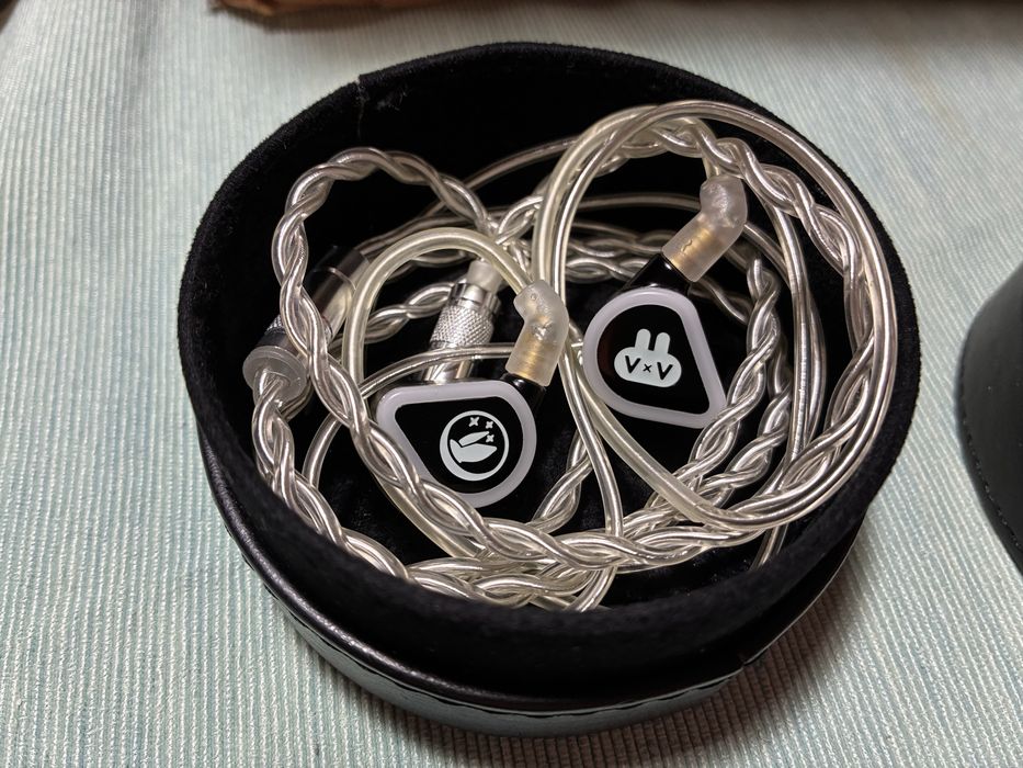 FIR Audio - VxV  high end IEM