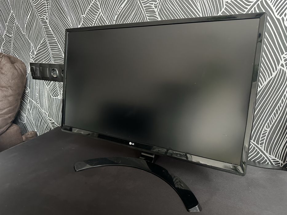 Монітор 4K LG Ultra Fine 24” IPS