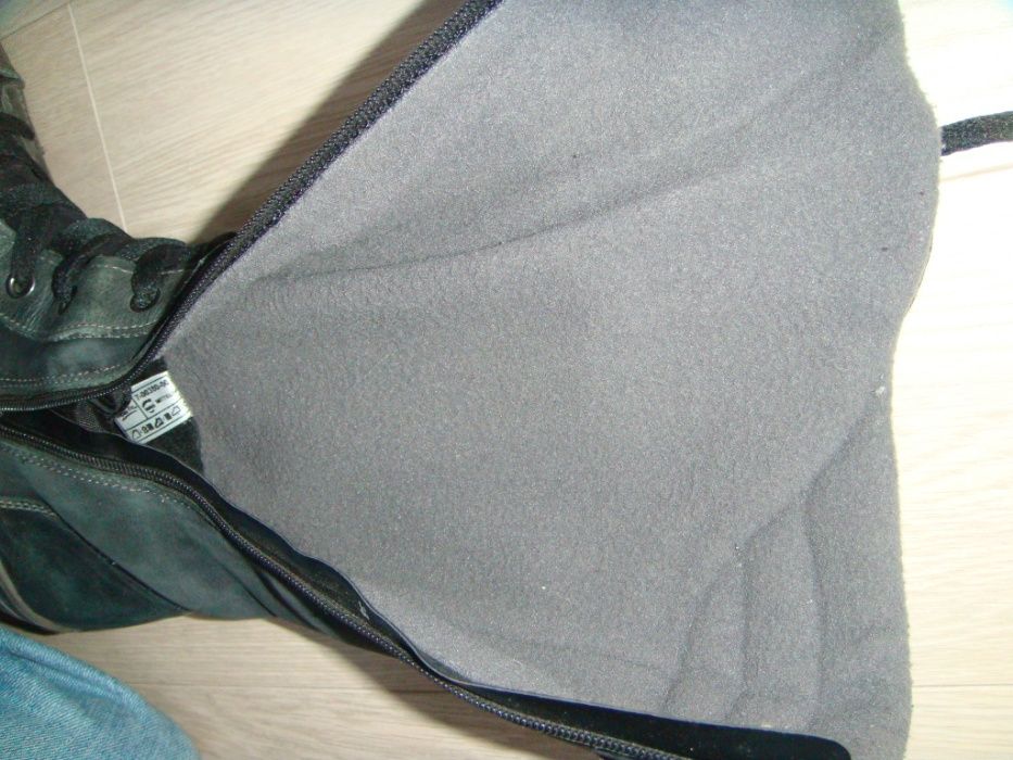 Buty GORE-TEX Super Fit rozmiar 36