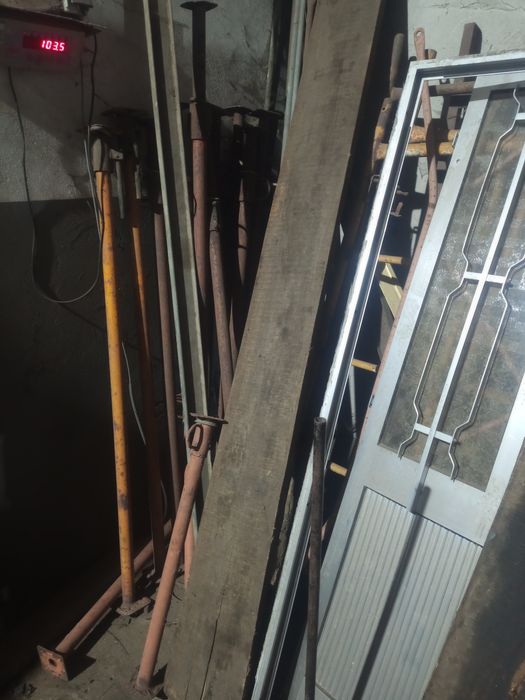 Extendable Vertical Supports64738059211266121