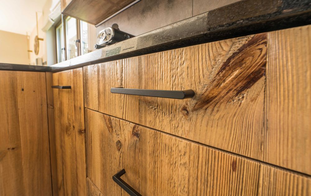 Fronty kuchenne ze starego drewna