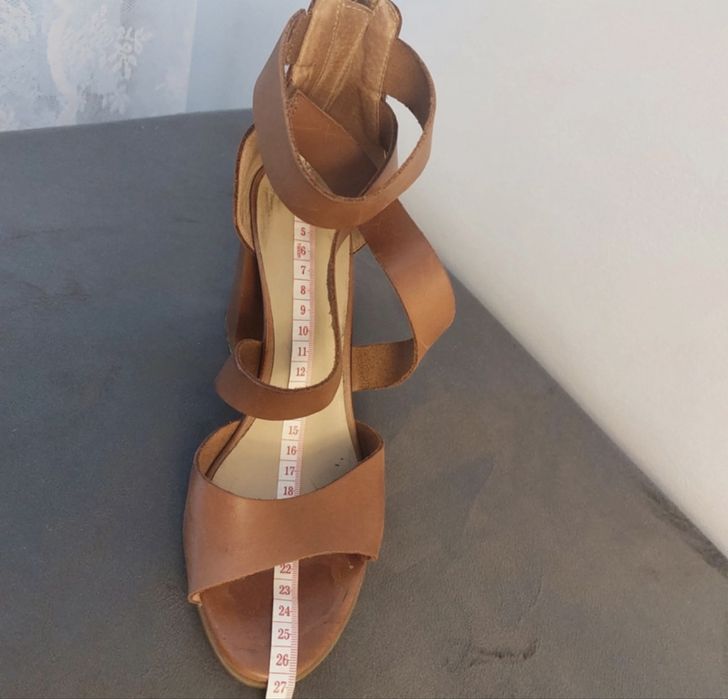 Wojas skórzane sandały na słupku skóra brązowe karmelowe 40