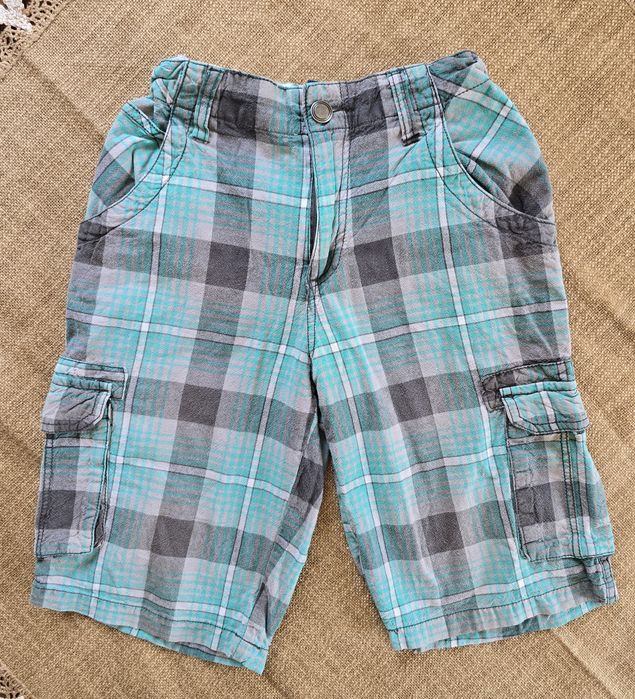 Kraciaste szorty chłopięce rozm. 146