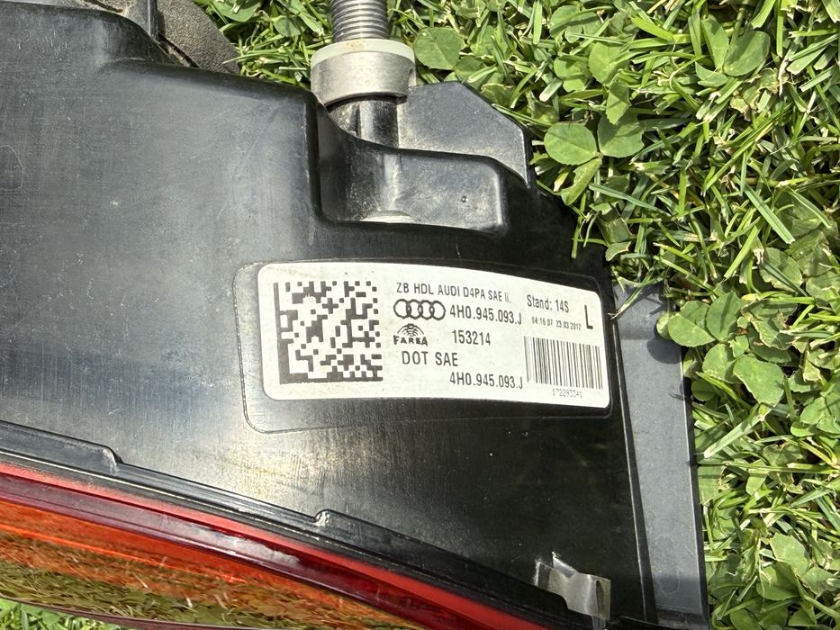 Lampy AUDI A8/S8 D4 polfit USA
