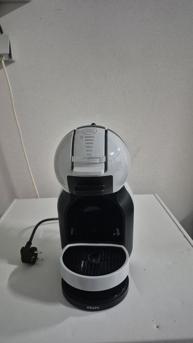 Maquina cafe dolce gusto mini me