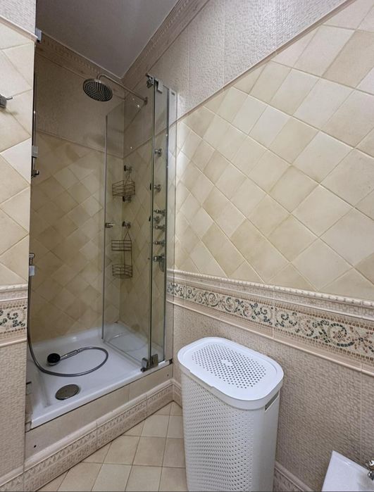 Пер.Мукачевский, Шикарная 3 комнатная квартира возле моря с паркингом