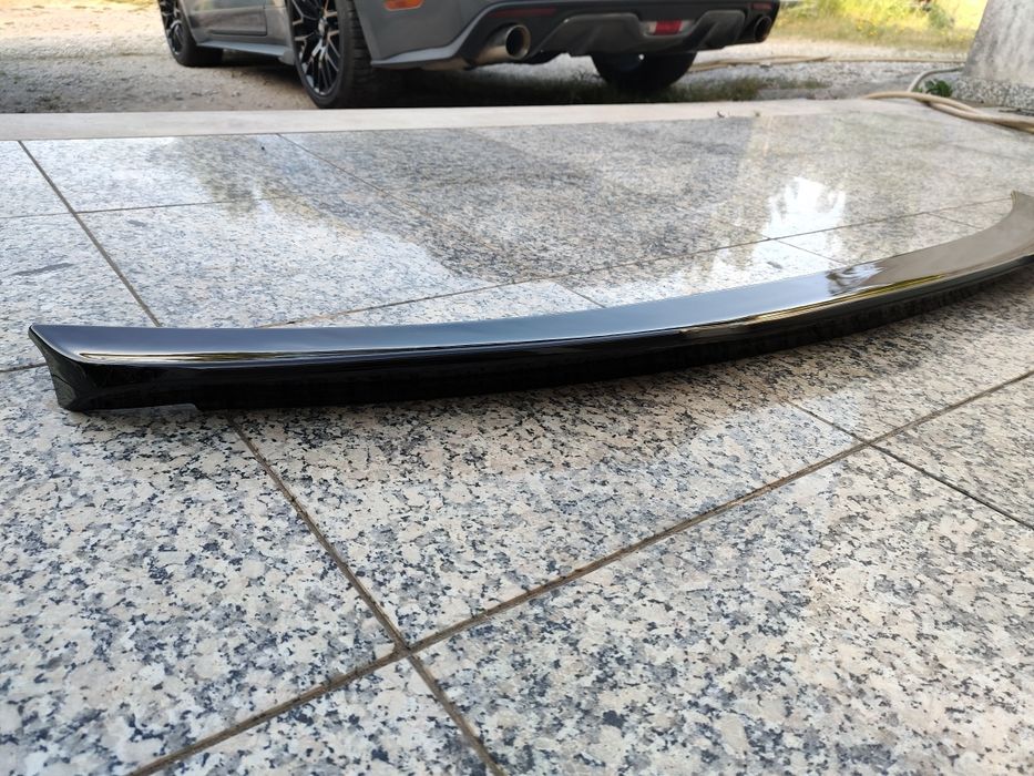 Asa traseira para Mustang