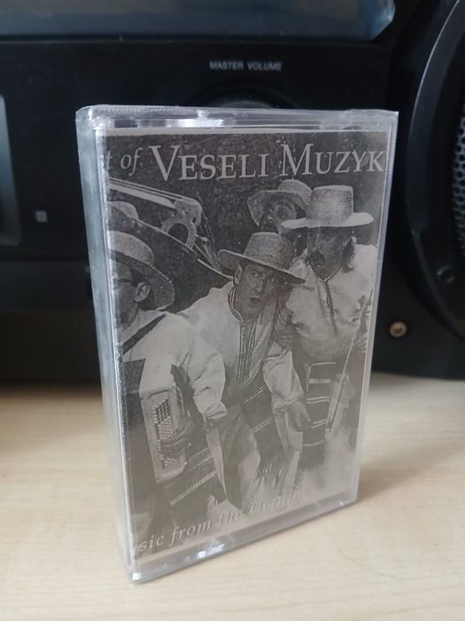 Нова Аудіокассета "Veseli Muzyky"(Україна)