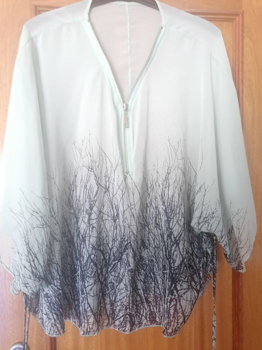 Blusa verde água tamanho grande