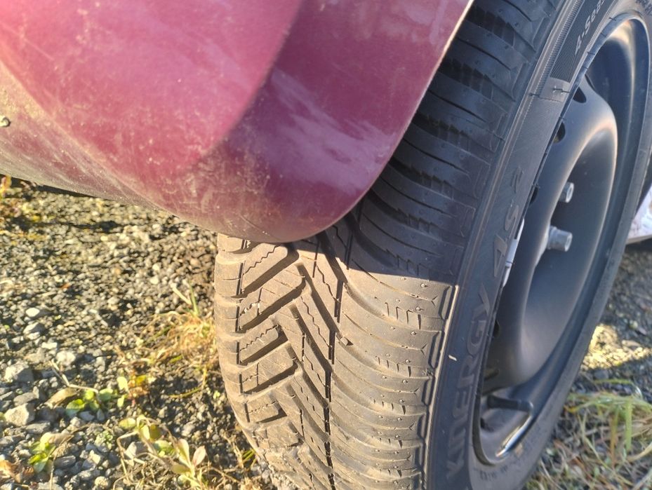 Renault Twingo 2 Clio Modus komplet kół opony hankoog wielosezon