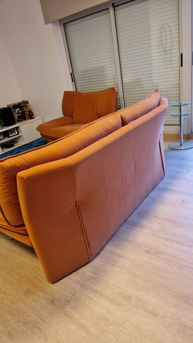 Vendo sofá 2 lugares