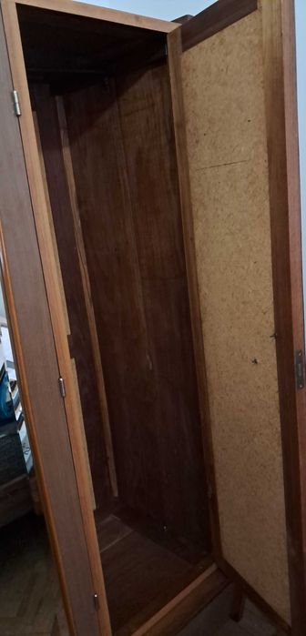 Mobilia de quarto dos anos 1960 - Urgente