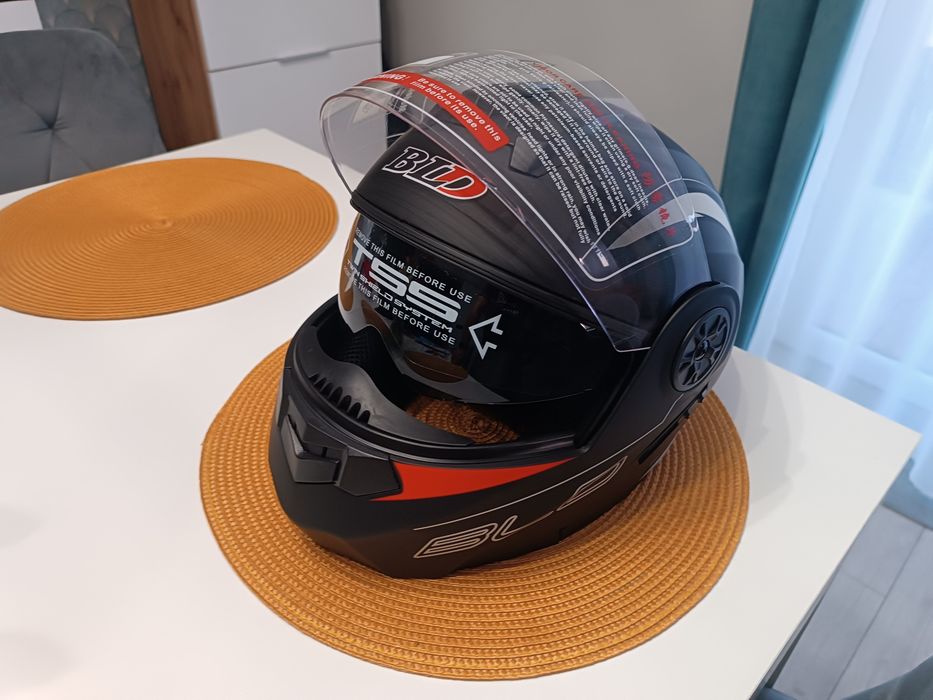 Kask NOWY czarny rozm. XL