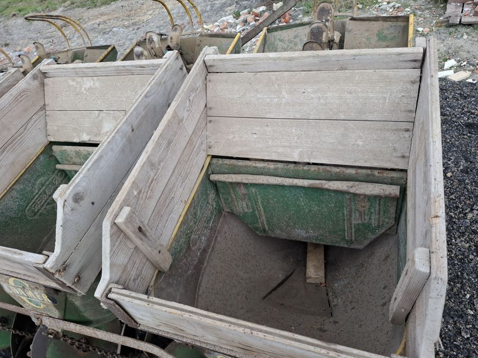 Sadzarka do ziemniaków 4 rzędowa