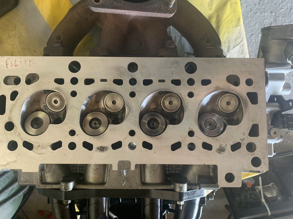 Cabeca completa com valvulas rodadas e faceada citroen c2 c3   Cc1100