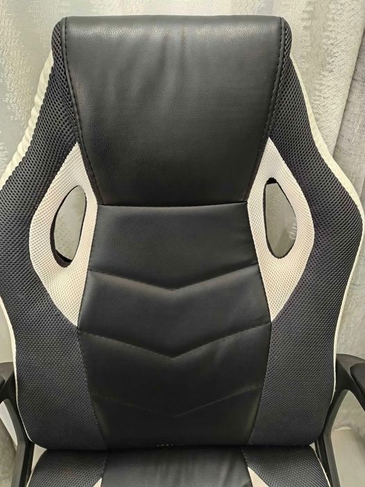 Продам крісло нове майже не сидів е чеки все