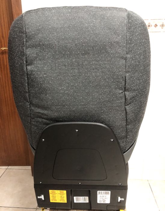 Cadeira de bebé auto Bebé Confort com Isofix