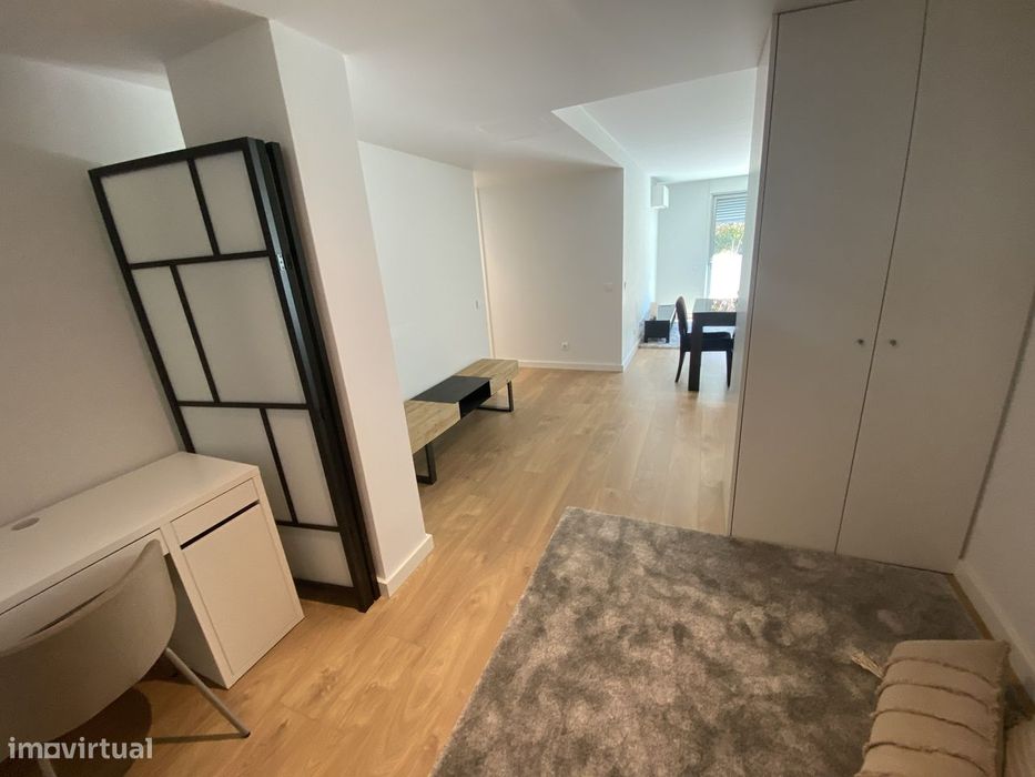 Apartamento T2+1 Totalmente mobilado e equipado com palamenta
