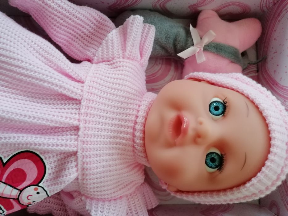 Lalka Natalia bobas z motylkiem zabawką