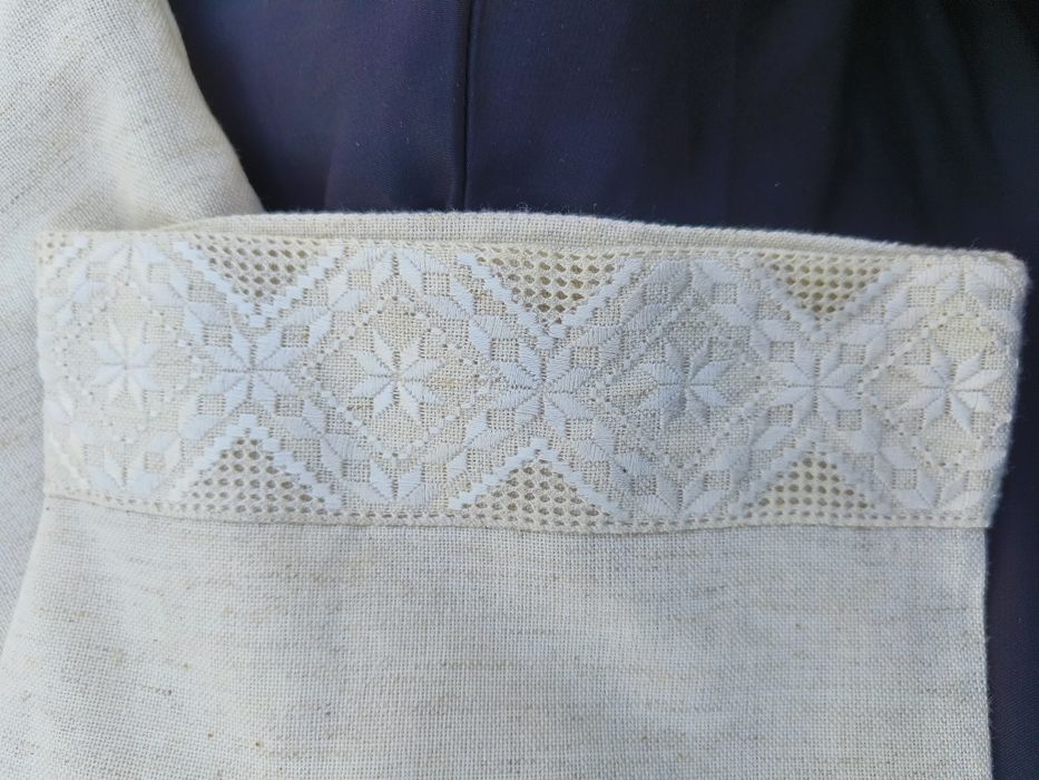 Вишиванка чоловіча ручної роботи