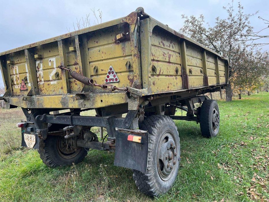 Причіп зіловський