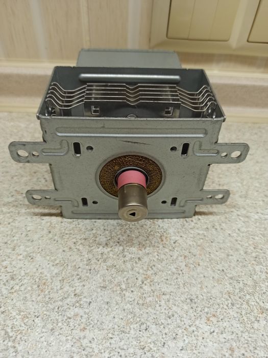 Магнетрон LG 2M226