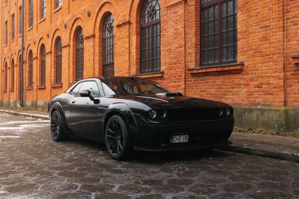 Dodge Challenger wynajem