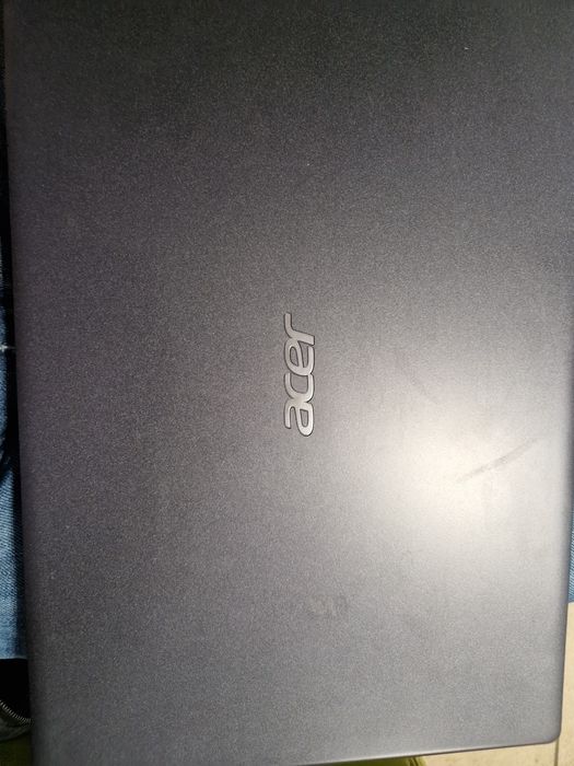 Laptop Acer Aspire 3