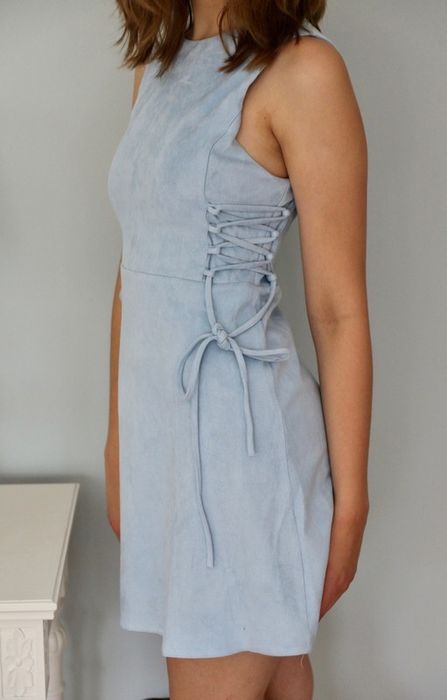 Sukienka boho baby blue z wiązaniem