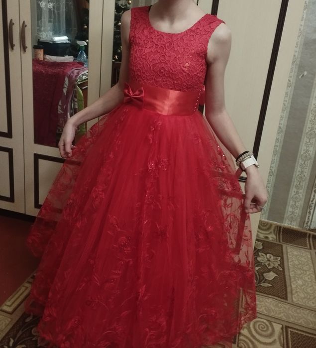 Випускна сукня для дівчинки