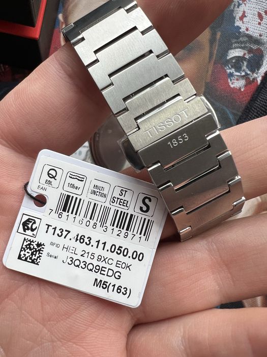 TISSOT PRX DIGITAL T137.463.11.050.00