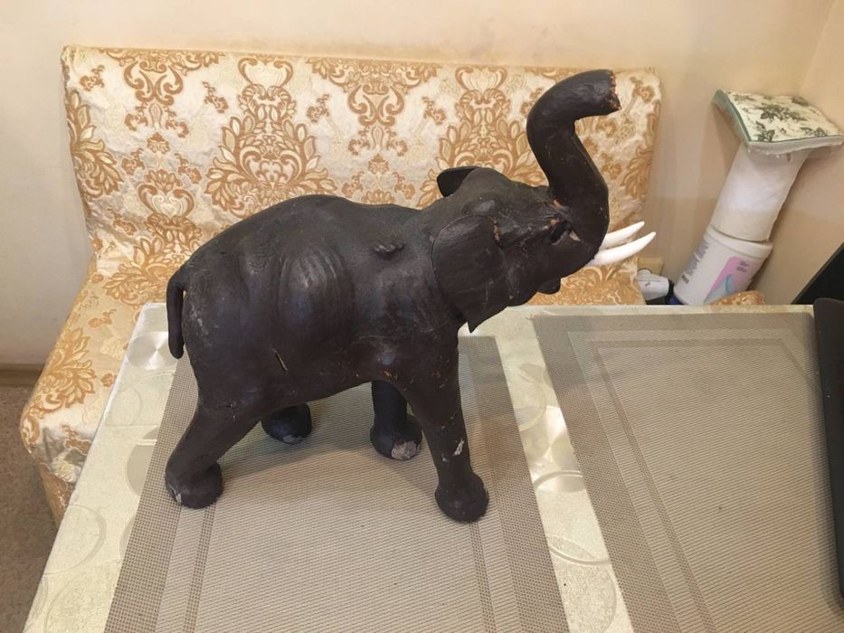 Слон из папье маше