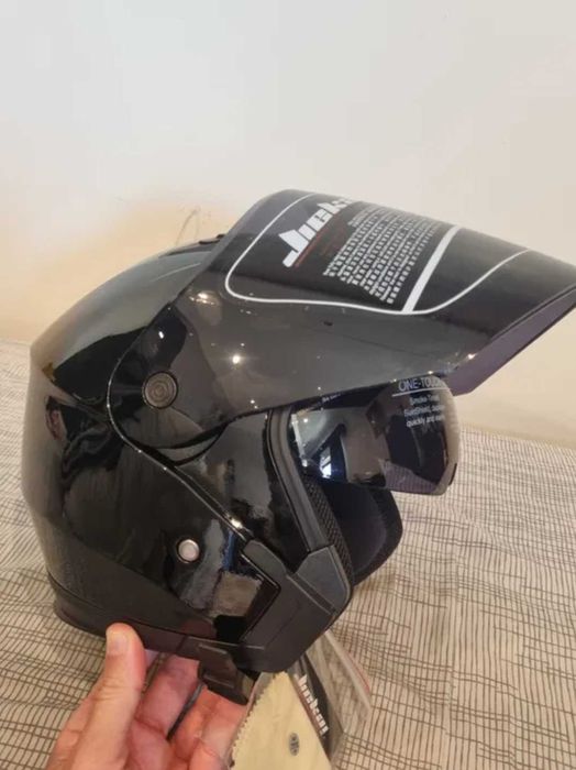 Capacete NOVO a estrear