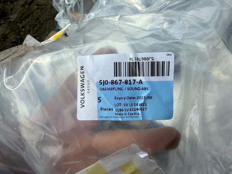 Mata wygłuszenie Audi Skoda seat volkswagen 5j0.867.817.A