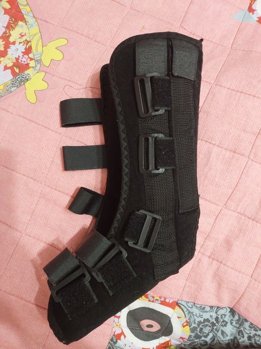 Ортез з жорстокими ребрами