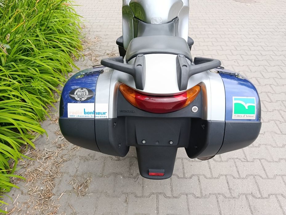 Honda Deauville 650 CBS Wilbers