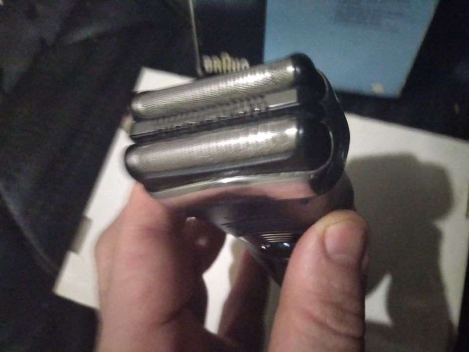 Бритва Браун. Электробритва.